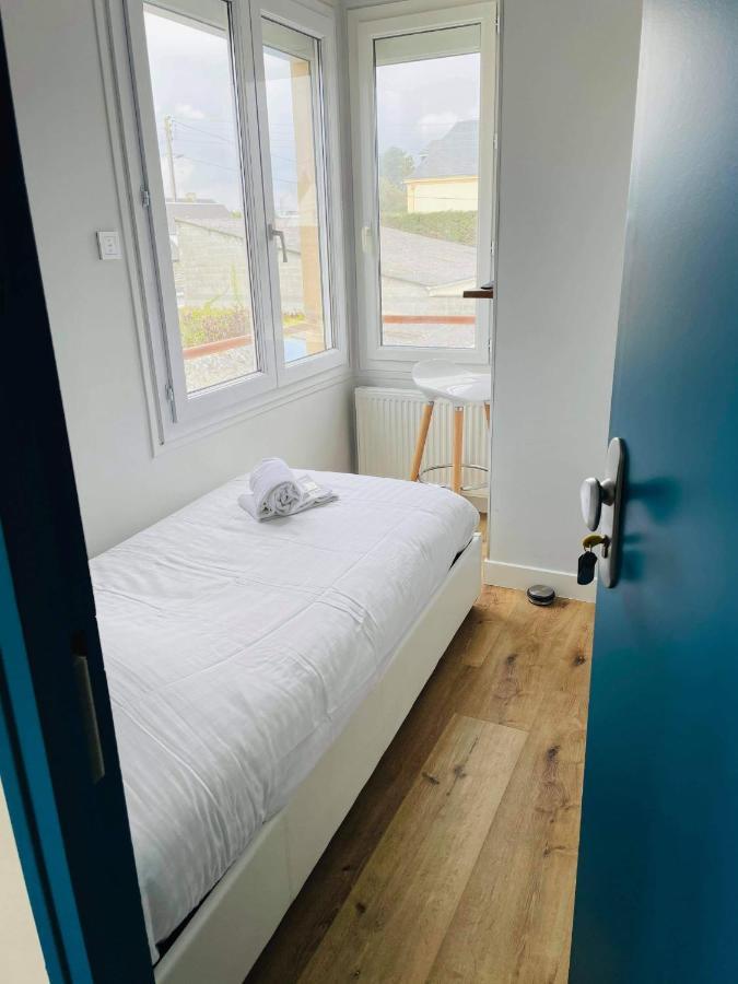 Hotel De La Plage Quinéville Екстериор снимка