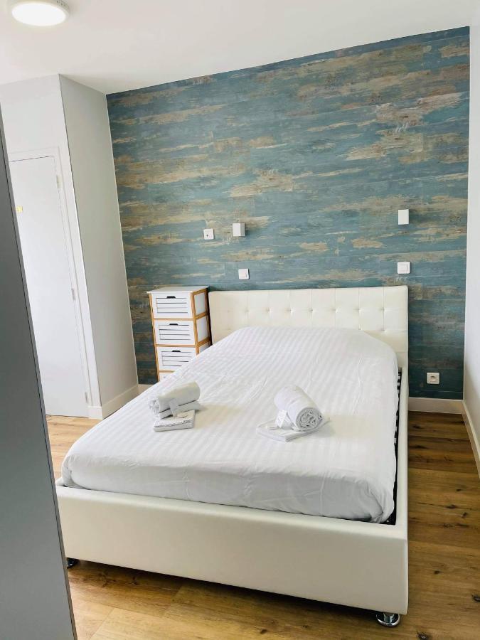 Hotel De La Plage Quinéville Екстериор снимка